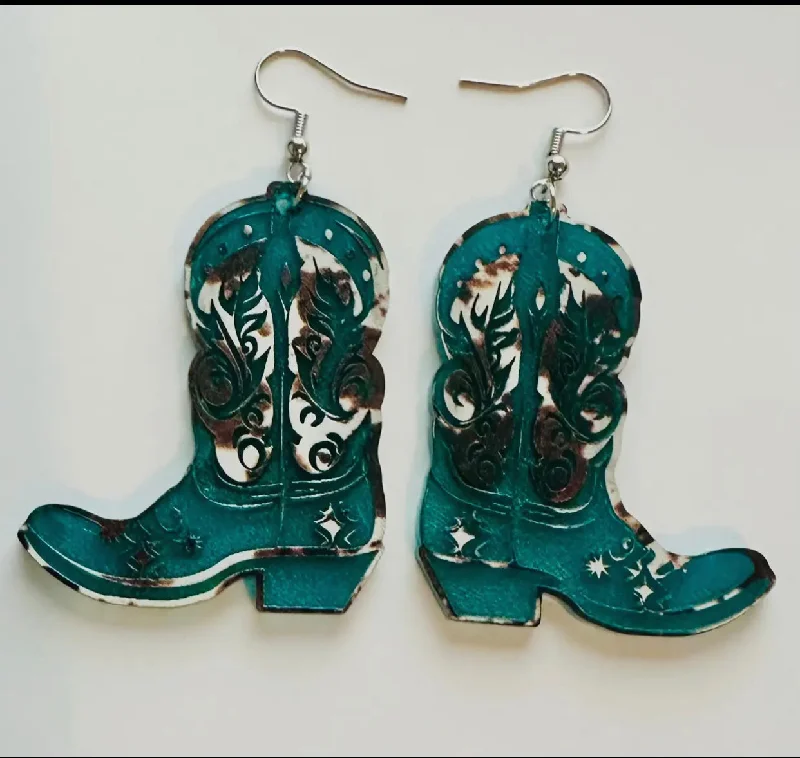 Comfortable boots for daily treks-Jewelry - Cow Print Cowgirl Boots