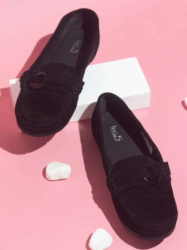 Loafers for damp days -Women Black Solid Loafers