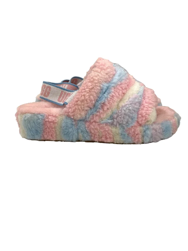 snow slippers white-Pink Slippers By Ugg, Size: 8