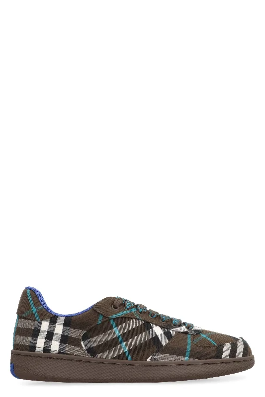 Athletic shoes for runners with narrow feet -BURBERRY Terrace Low-Top Check Sneakers