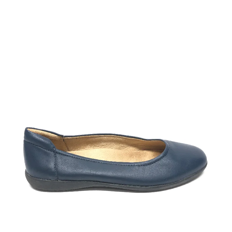 comfortable flats with foam cushion-Shoes Flats By Naturalizer In Navy, Size: 9.5