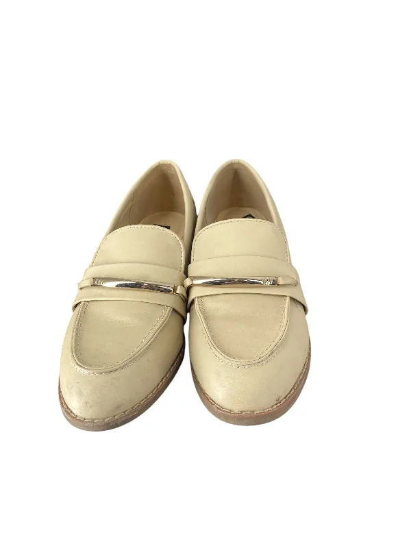 trendy flats with tassels-Shoes Flats By Jones New York In Tan, Size: 8