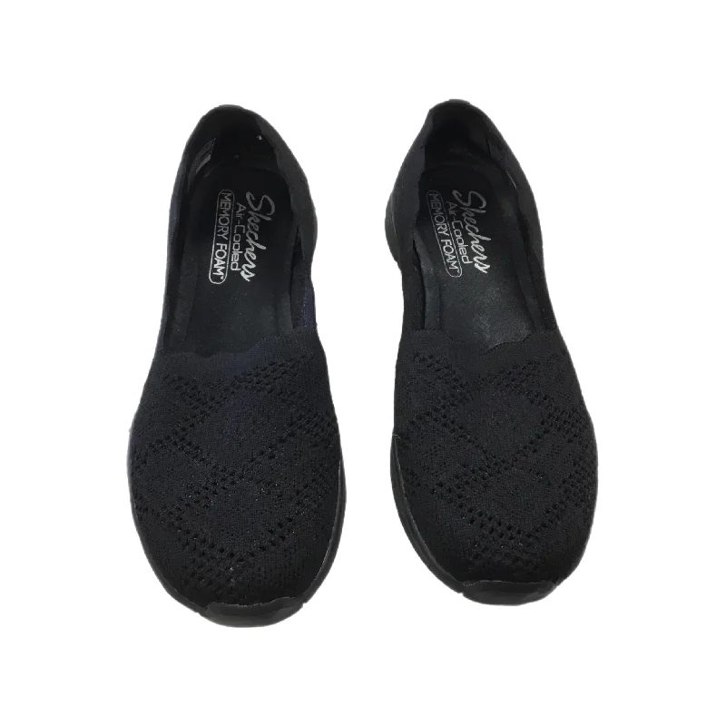 versatile flats for effortless style-Shoes Flats By Skechers In Black, Size: 6.5