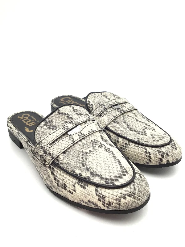 trendy flats for women-Shoes Flats By Circus By Sam Edelman In Snakeskin Print, Size: 7.5