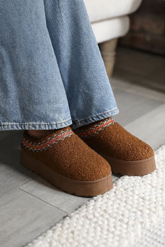 charm slippers adjustable-CHERRY FLATFORM AZTEC DETAIL LOW ANKLE SLIPPER BOOTS IN CHESTNUT SHEARLING