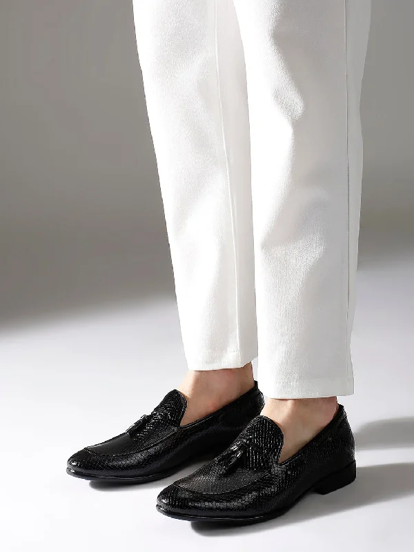 Loafers for remote workers -Men Black Textured Patent Leather Tasselled Loafers