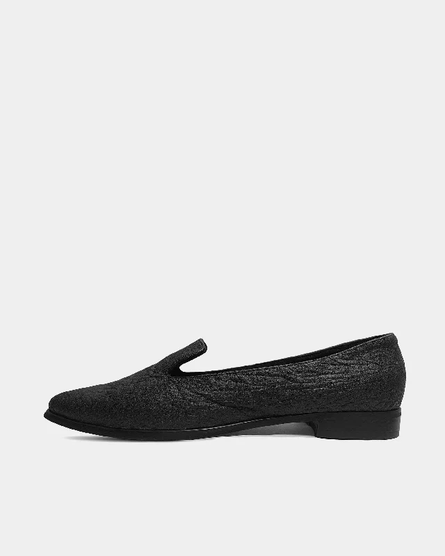 Loafers for casual outings -Lords Black Pina loafers of Pinatex - sample sale