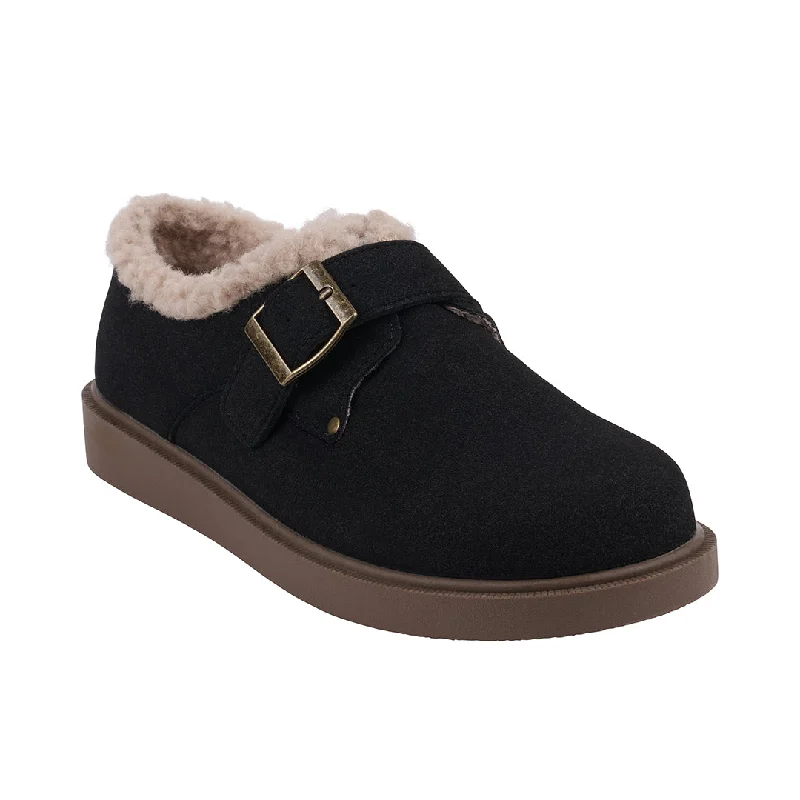 Athletic shoes for weekend warriors -Ezra Black Slip-Ons: Cozy & Stylish Autumn Footwear