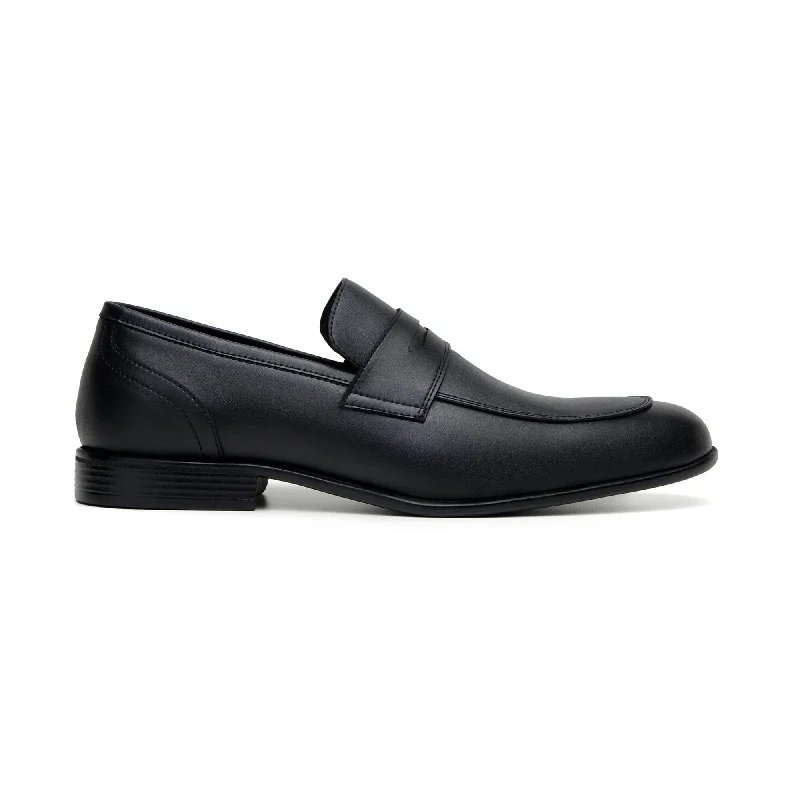 Loafers with cool tones -'Jean-Luc' men's classic loafer in vegan leather by Zette Shoes - black