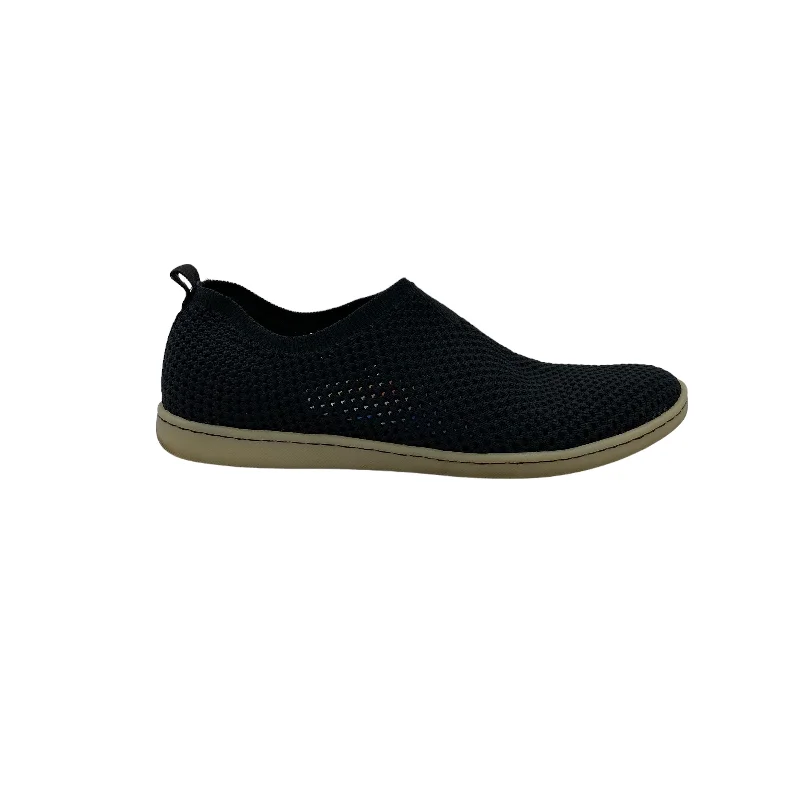 flats for casual office wear-BLACK SHOES FLATS by BORN Size:7