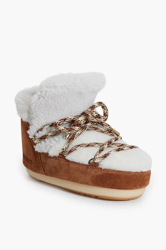 High heels for rainy night dinners -high heels with bow accents-Whisky Off White Pumps Shearling